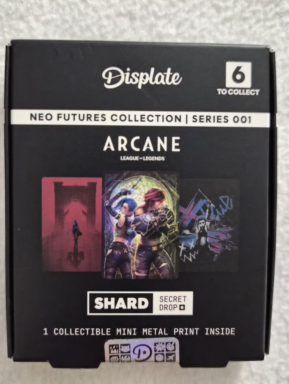 Displate NEO FUTURES COLLECTION | SERIES 001 ARCANE SHARD SECRET DROP